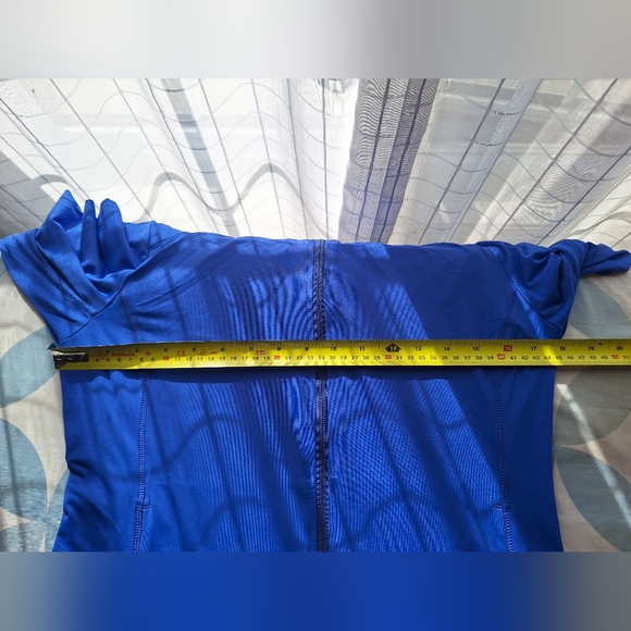 Lole, womens top, size M - Picture 7 of 7